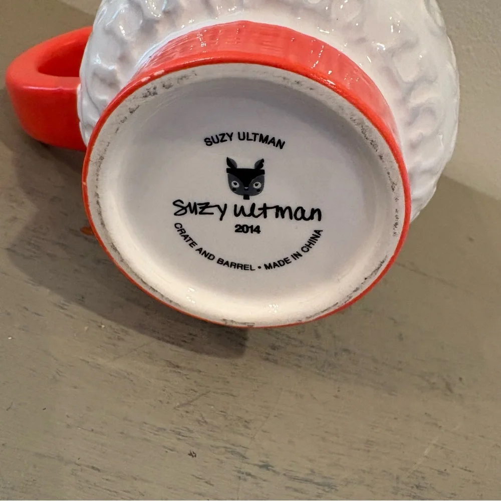 Crate&Barrel Suzy Ultman Santa Mug